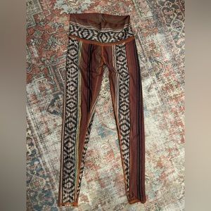 Teeki Small Leggings
